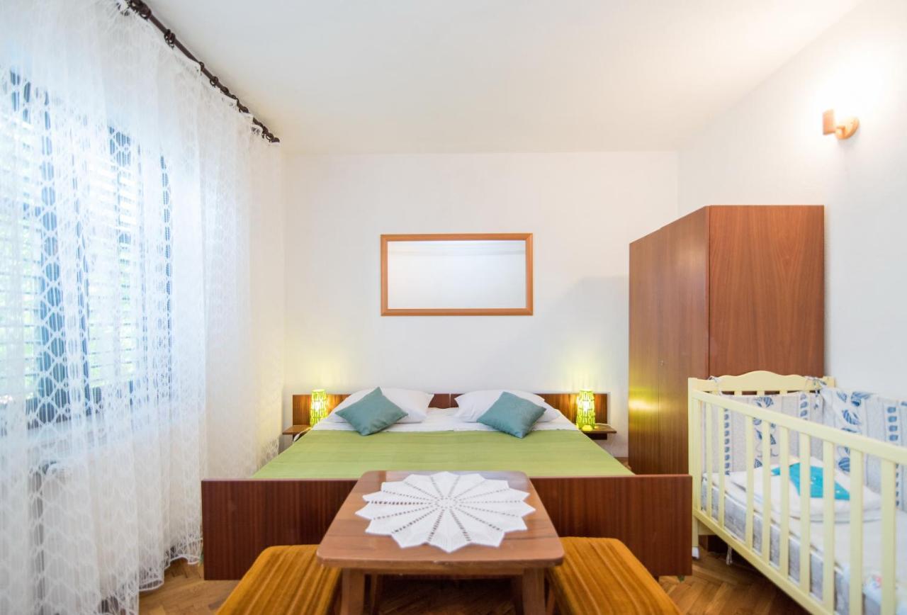 Apartments Mare พอสติรา ภายนอก รูปภาพ